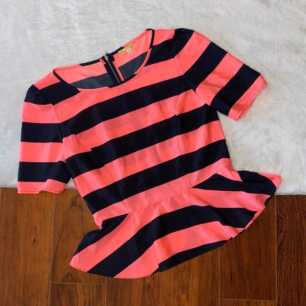 Women's Giani Bini Peplum Striped Top size 8